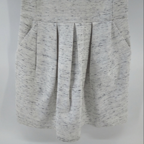 Aritzia Wilfred Paradox Heather White Black Mini Skater Dress Pleated 6 - Picture 9 of 13